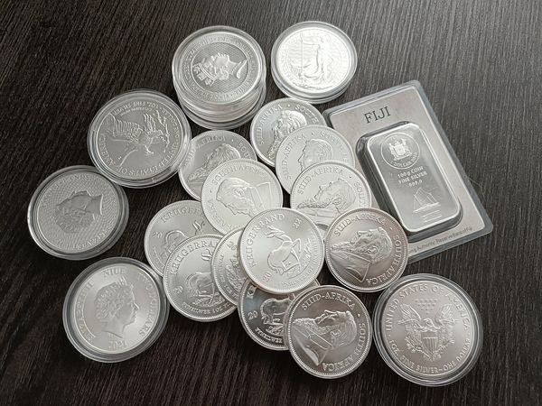 Czy inwestycja w srebrne monety to dobry pomysł?